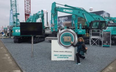 Actrice op Bauma beurs Duitsland